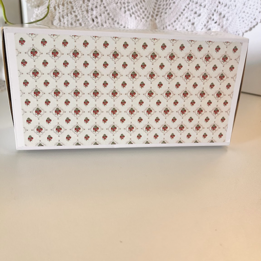 Mouse Family Gift Box