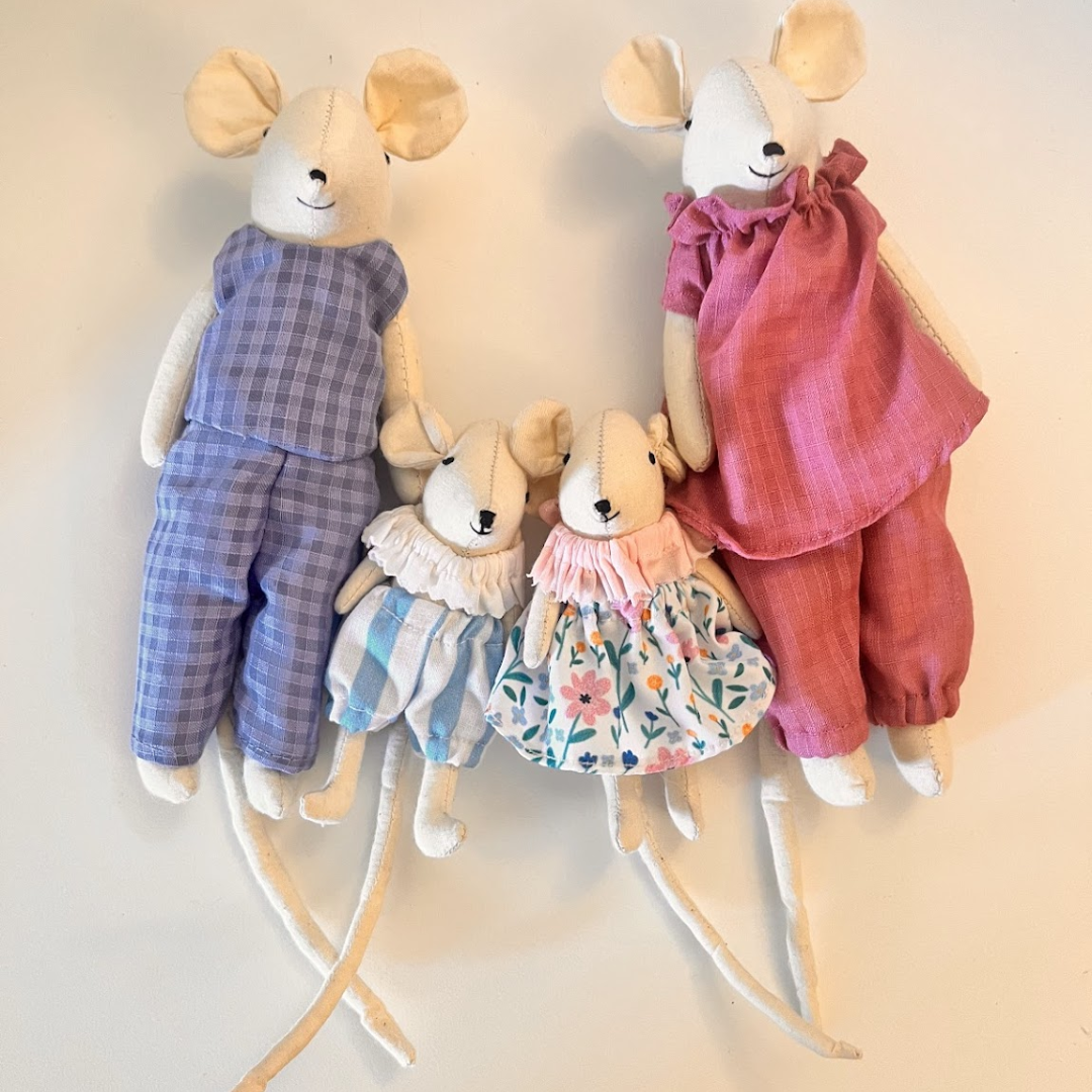 Mouse Family Gift Box