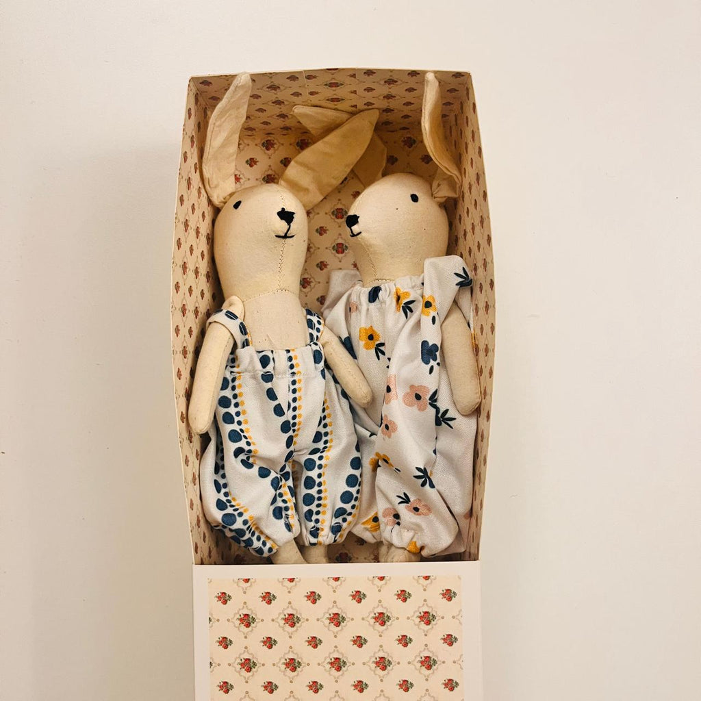 Mr And Miss Bunny ( Noah & Lyla) Gift Set